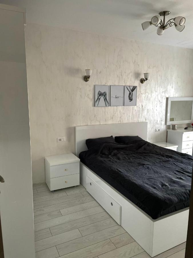 Apartament Corni Ramnicu Valcea Exterior photo