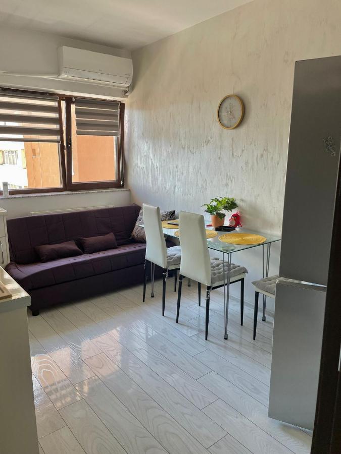 Apartament Corni Ramnicu Valcea Exterior photo